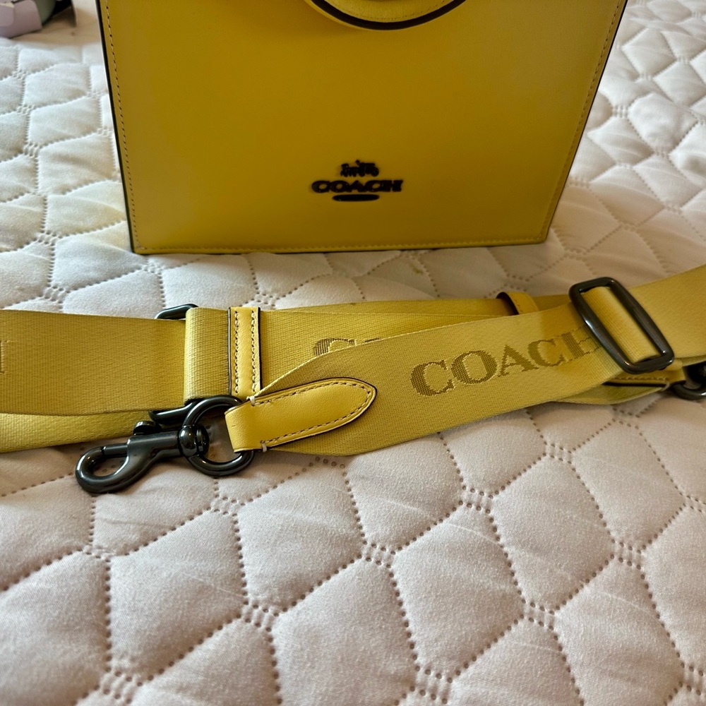 Coach Bright Retro Yellow Dylon Tote Like New CP051 Gunmetal Hardware Crossbody - Picture 11 of 12